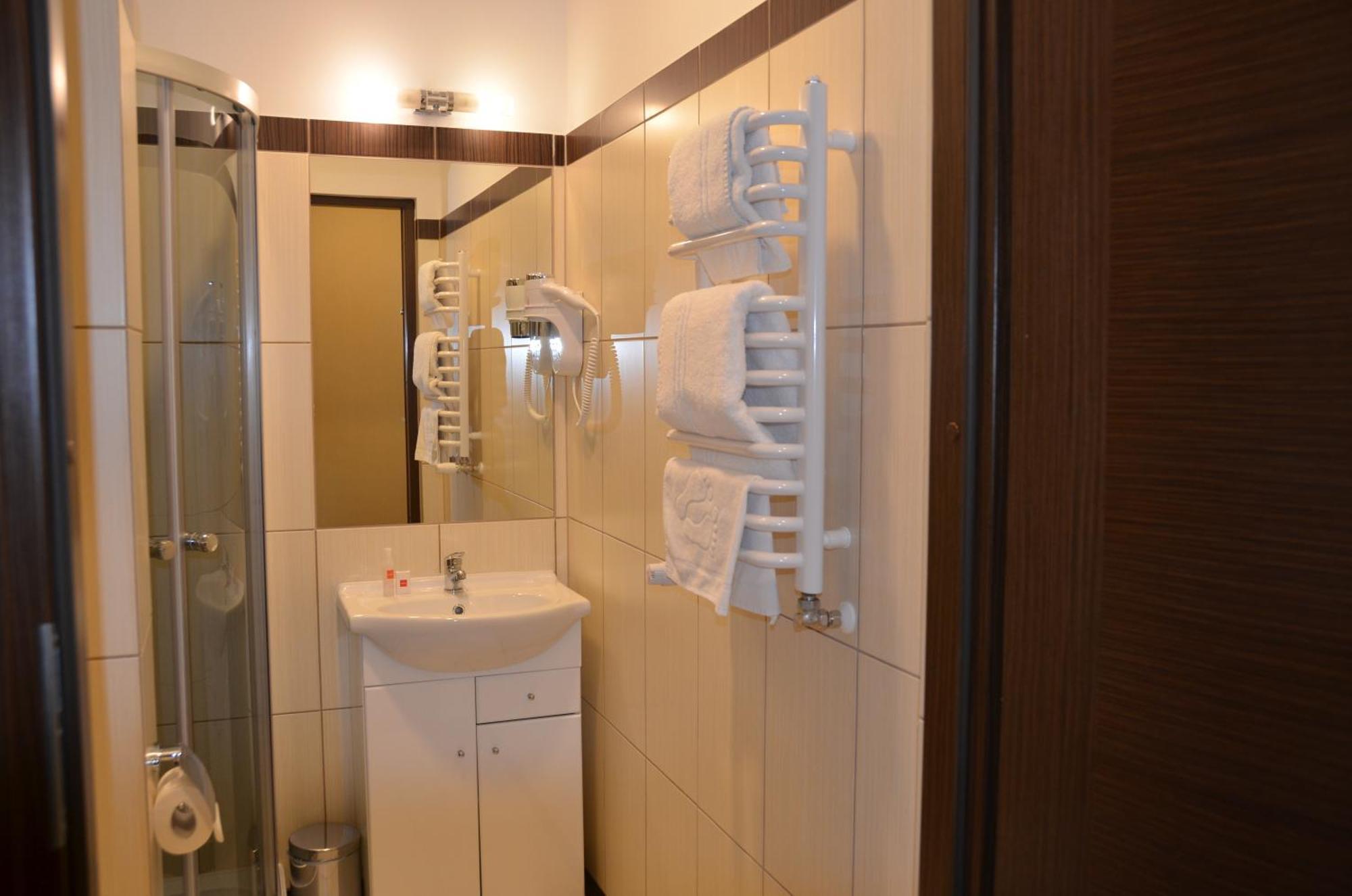 Hotel Pik Mikolow Bilik gambar